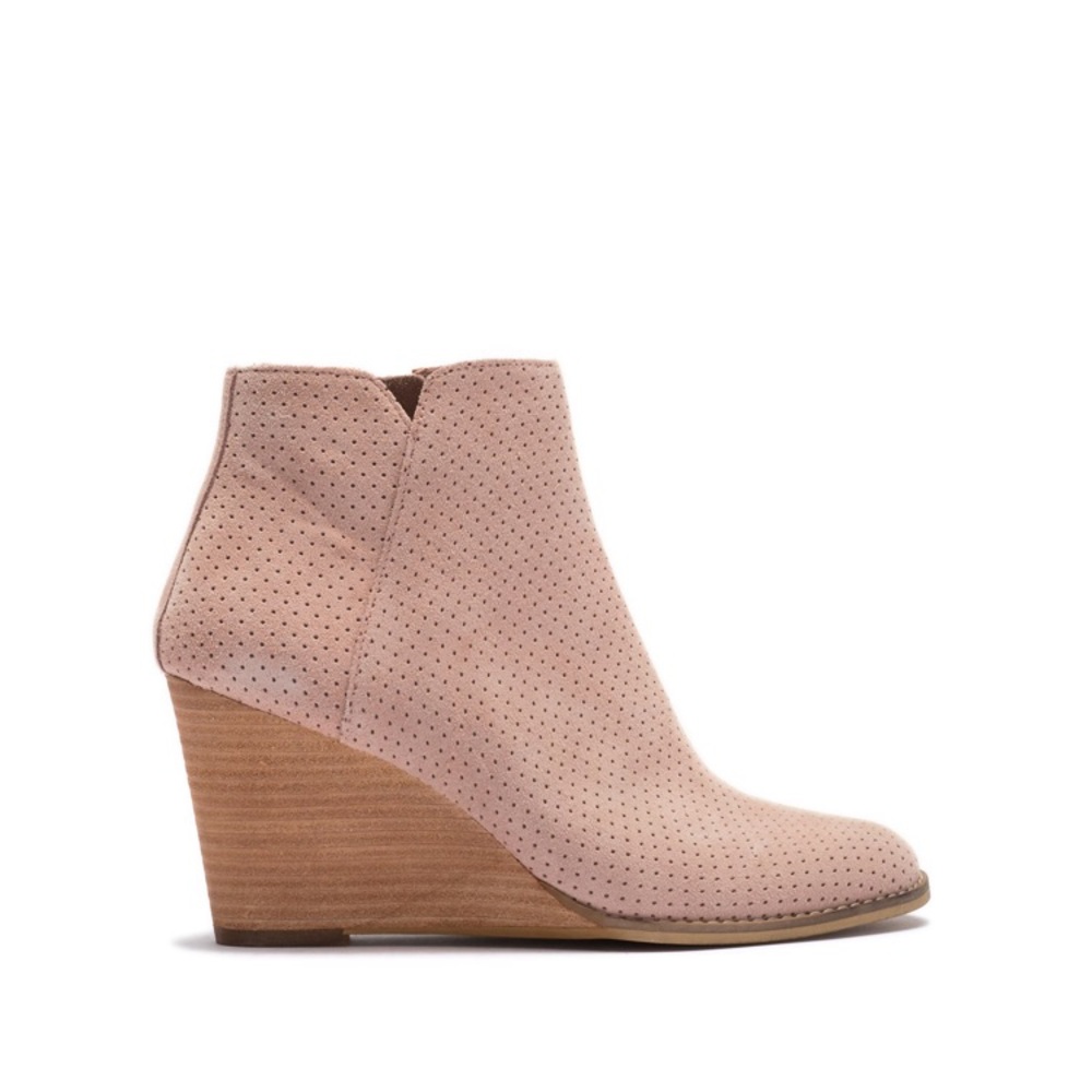 Susina Hannon Leather Wedge Booties